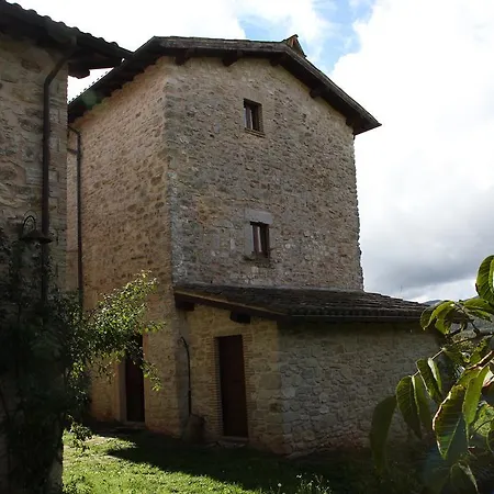Casa di campagna La Ginestra Sellano